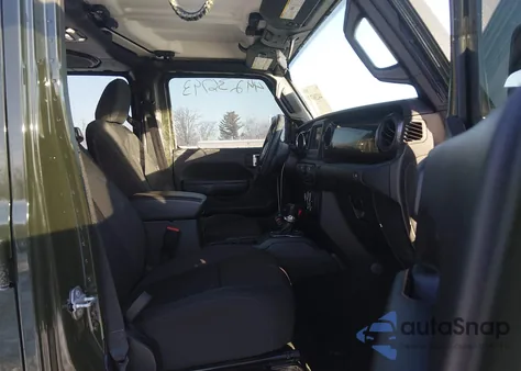 2022 Jeep Gladiator Altitude 4X4 z USA, uszkodzony, nr VIN 1C6HJTAG4NL161641